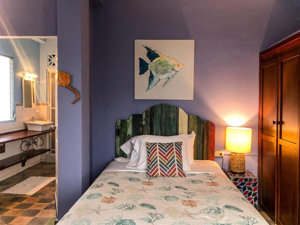 Casa Congo & Casa Rayo Verde - Restaurante - Galeria De Arte Portobelo Eksteriør bilde