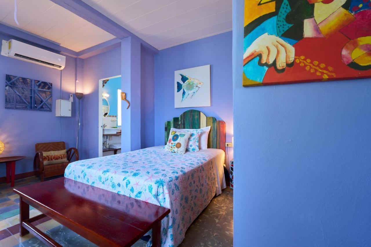 Casa Congo & Casa Rayo Verde - Restaurante - Galeria De Arte Portobelo Eksteriør bilde