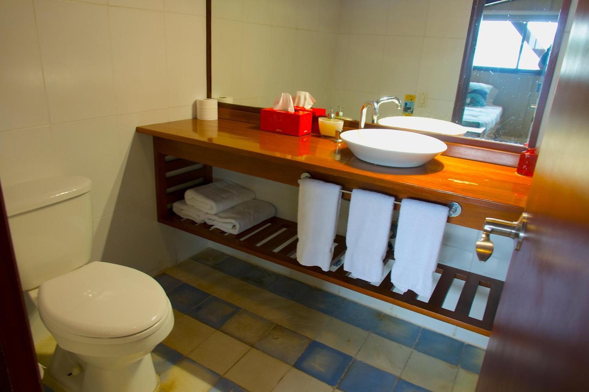 Casa Congo & Casa Rayo Verde - Restaurante - Galeria De Arte Portobelo Eksteriør bilde